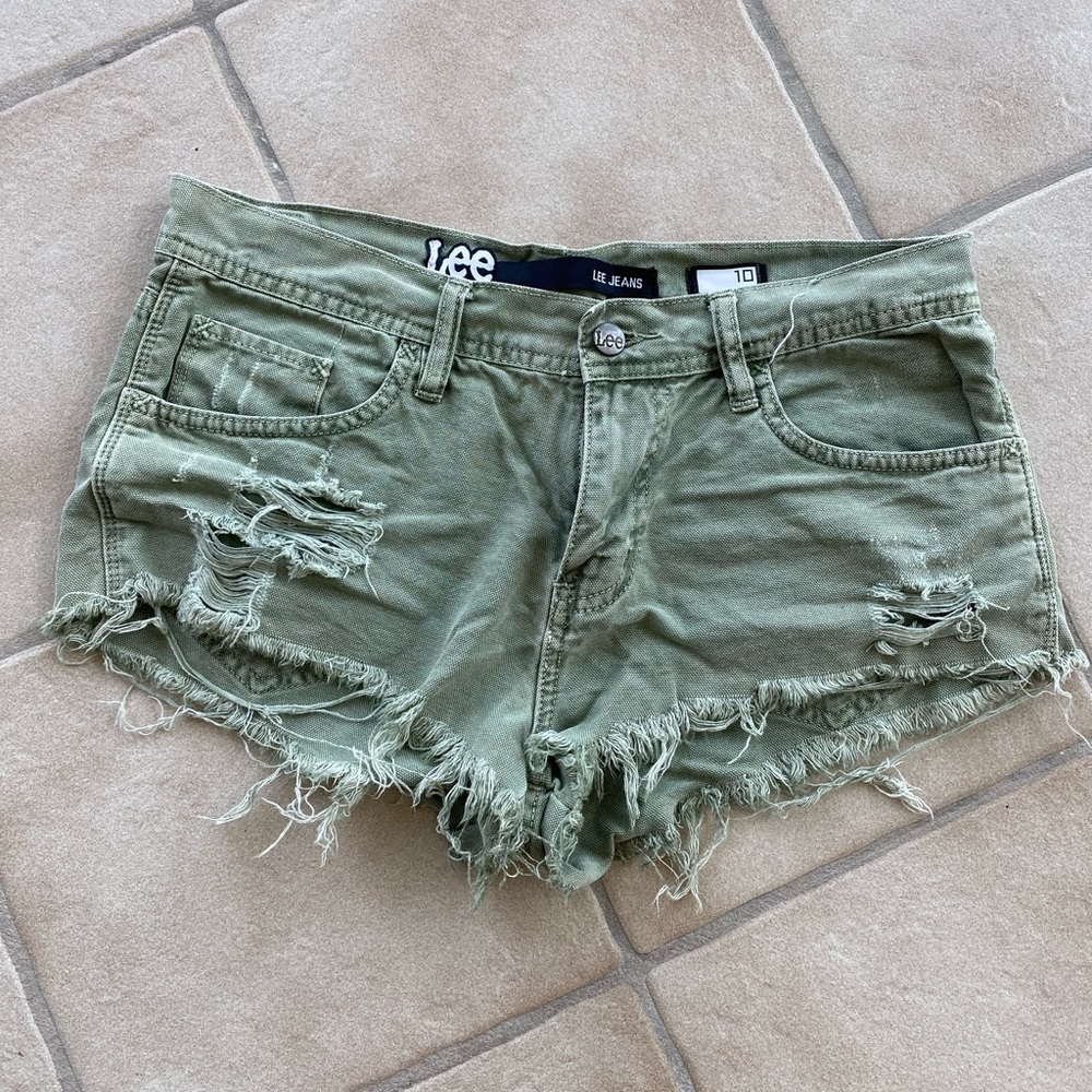 Lee Denim distressed army green short shorts